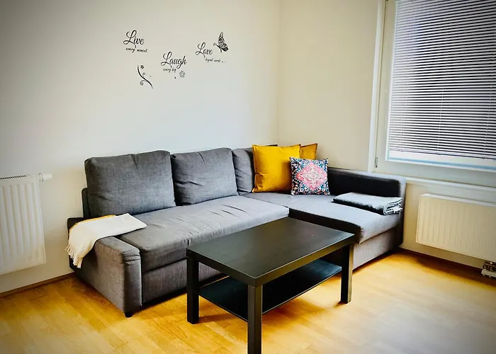 Rove At Citygate - Exclusive Apartment Above City Gate Shopping Center, Vienna With Metro Access