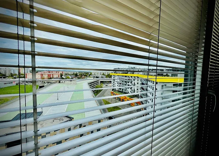 Rove At Citygate - Exclusive Apartment Above City Gate Shopping Center, Vienna With Metro Access