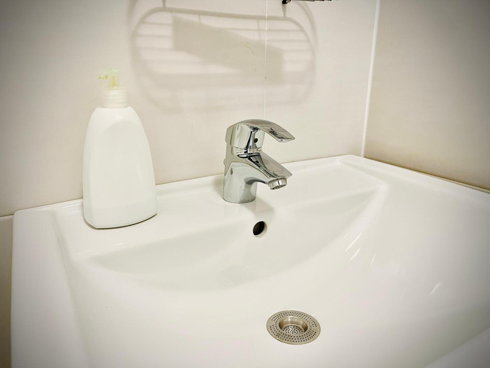 Rove At Citygate - Exclusive Above Gate Shopping Center, With Metro Access * Vienna