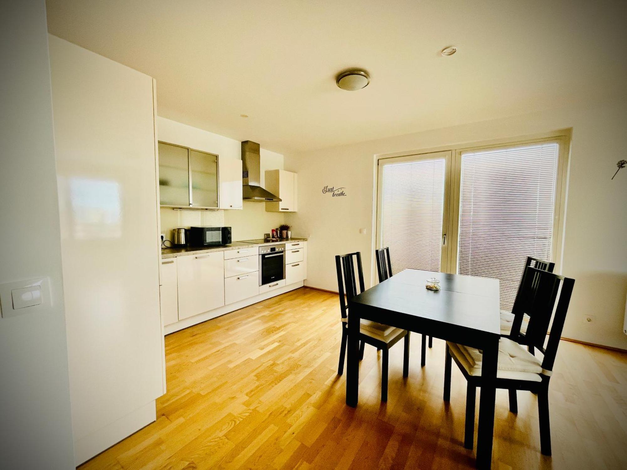 Rove At Citygate - Exclusive Above Gate Shopping Center, With Metro Access Vienna